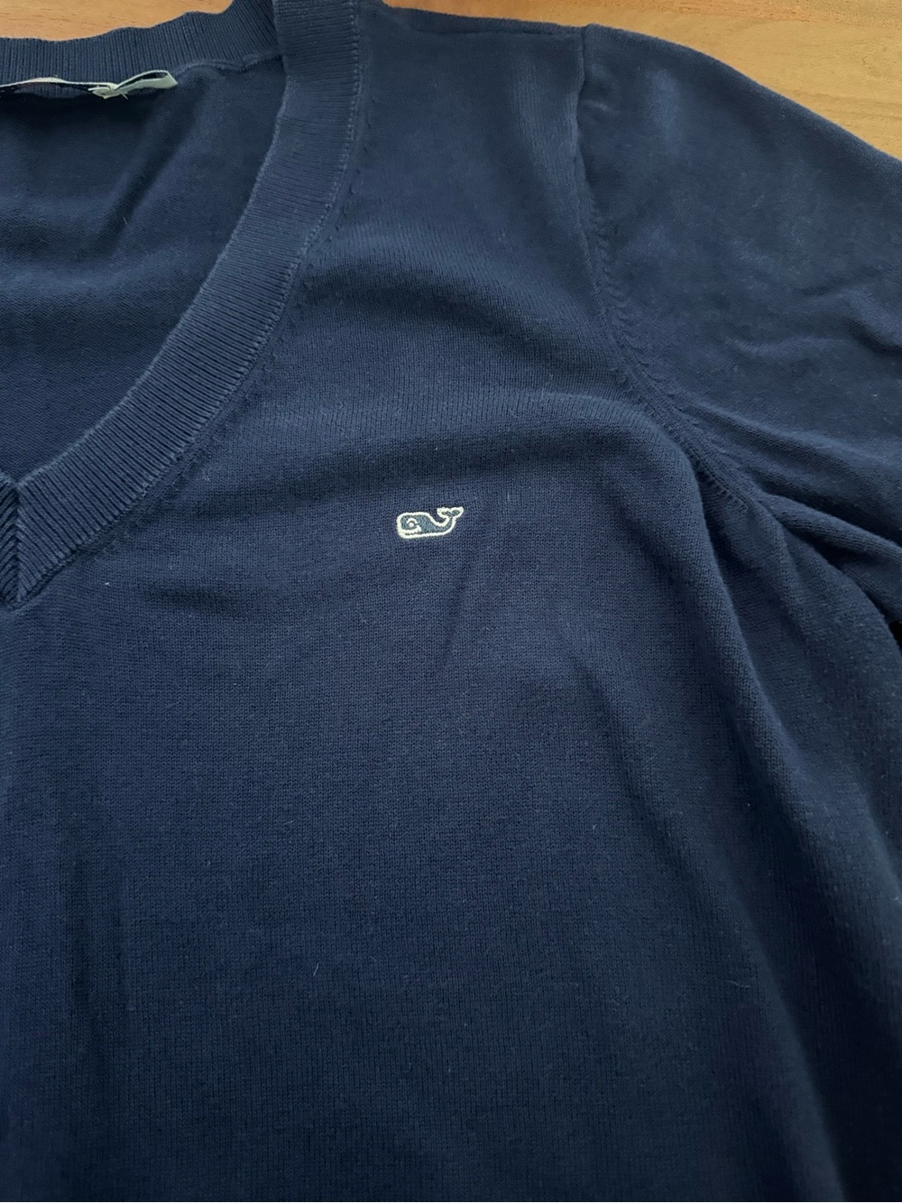 Vineyard Vines Navy Women's V-Neck Sweater - Picture 3 of 4